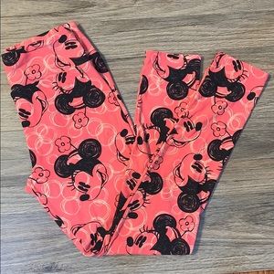 ✨{NEW) LuLaRoe •Limited Edition• DISNEY© Leggings✨